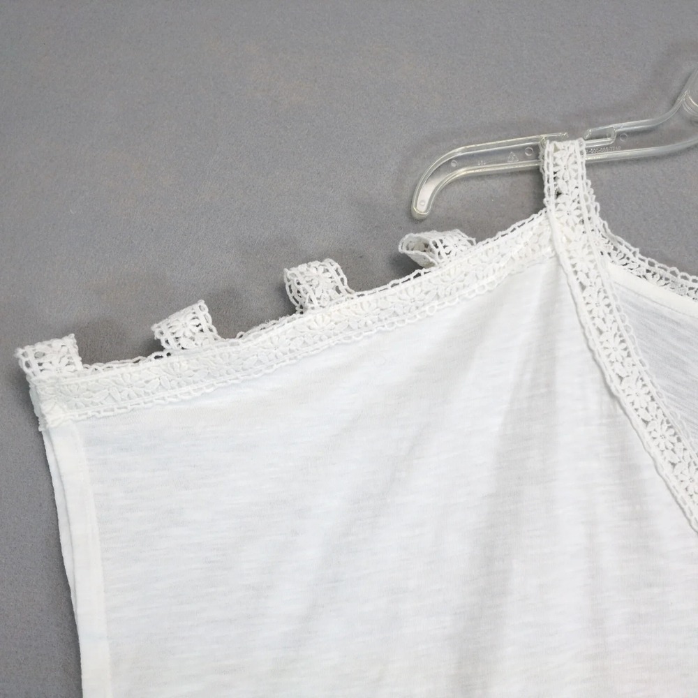NWT 89th + Madison White Crochet Lace Tank Top Womens 1X Open Shoulder/Arm Boxy - Picture 4 of 8